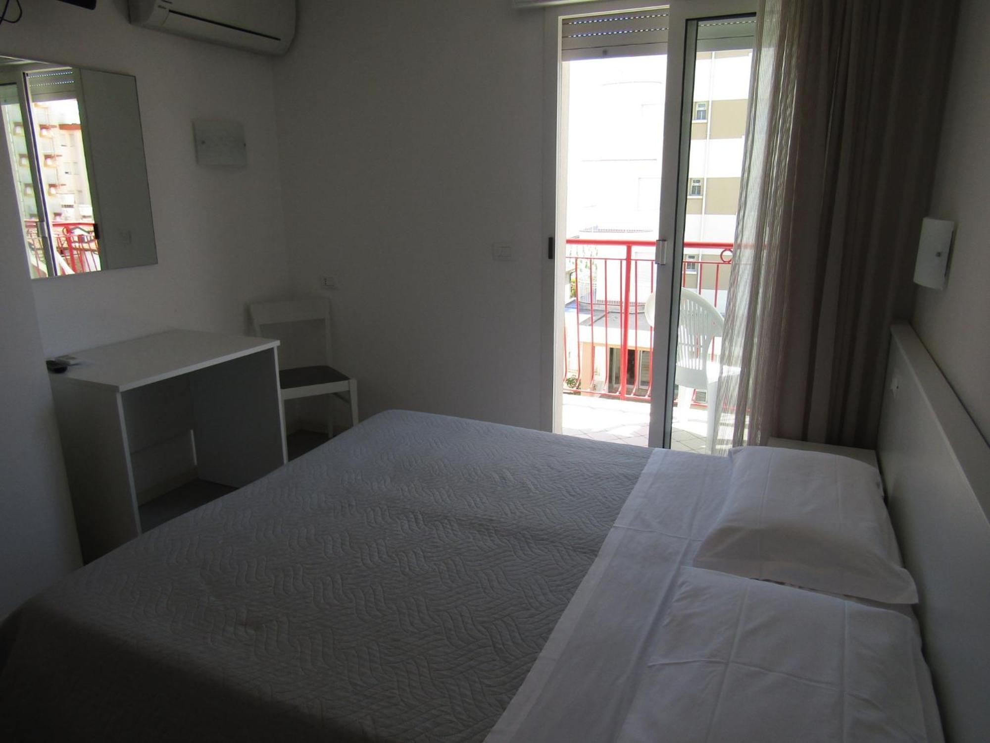 Hotel Atene 리도 디 예솔로 외부 사진